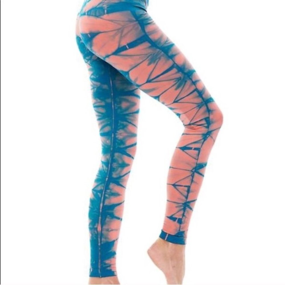 Nux USA Tie Dye Full Length V Ankle Leggings Sz M